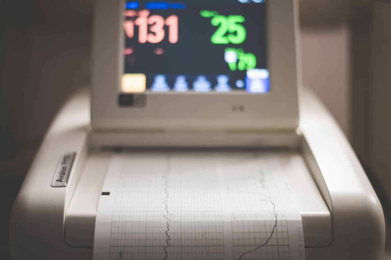 Optimieren Sie das Management chronischer Gesundheitszustände mit dem RE.DOCTOR PPG Vitals Sign Scan